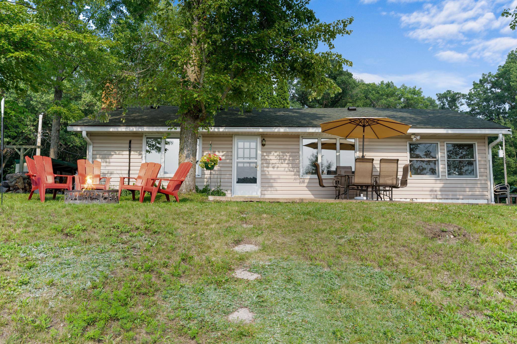 2180 Island DR, Somerset, WI 54082