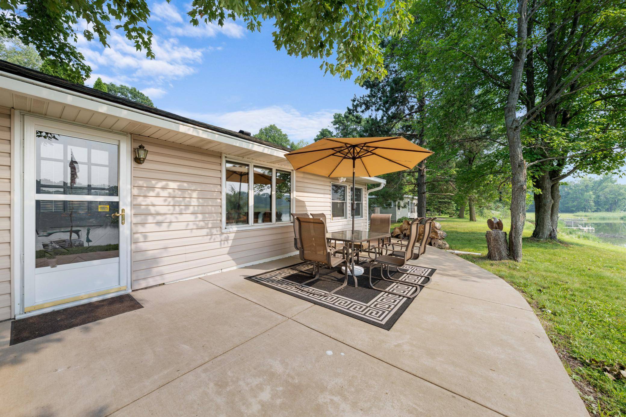 2180 Island DR, Somerset, WI 54082