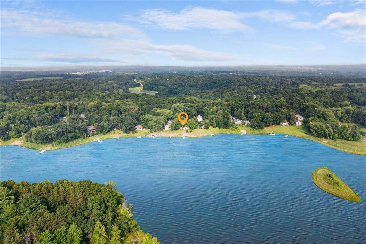 2180 Island DR, Somerset, WI 54082