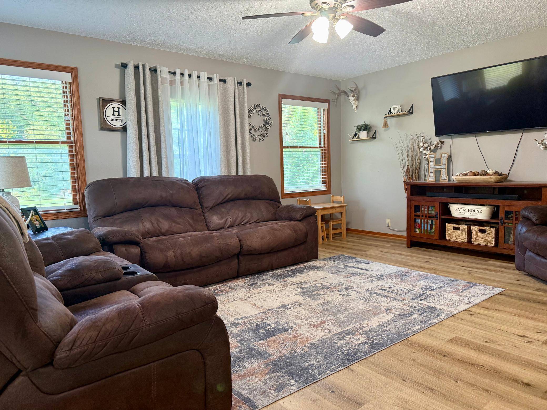 69744 140th AVE, Blooming Prairie, MN 55917