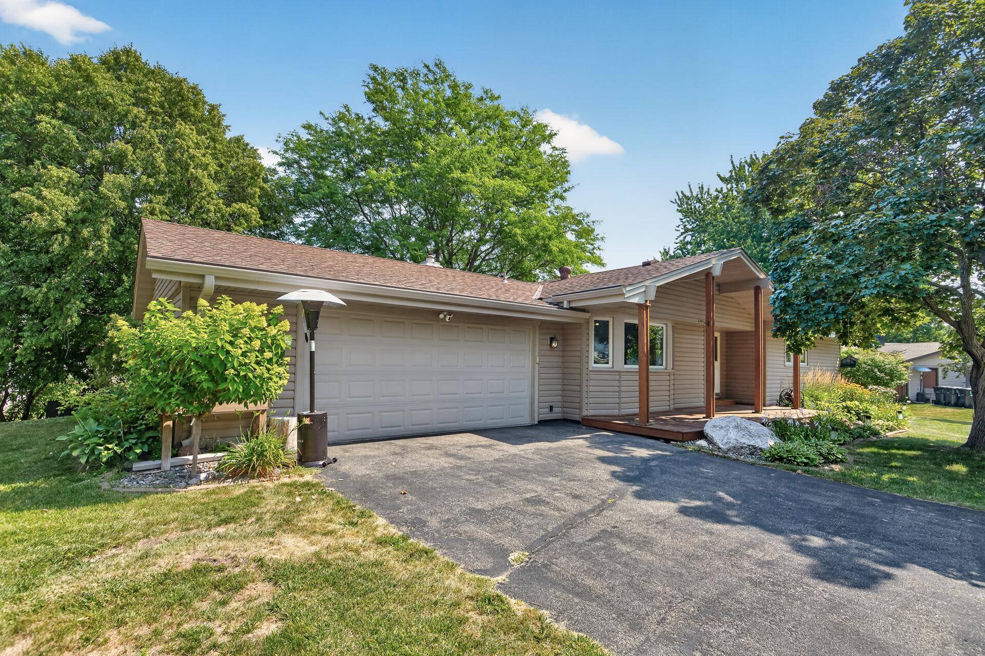 12912 18th AVE S, Burnsville, MN 55337