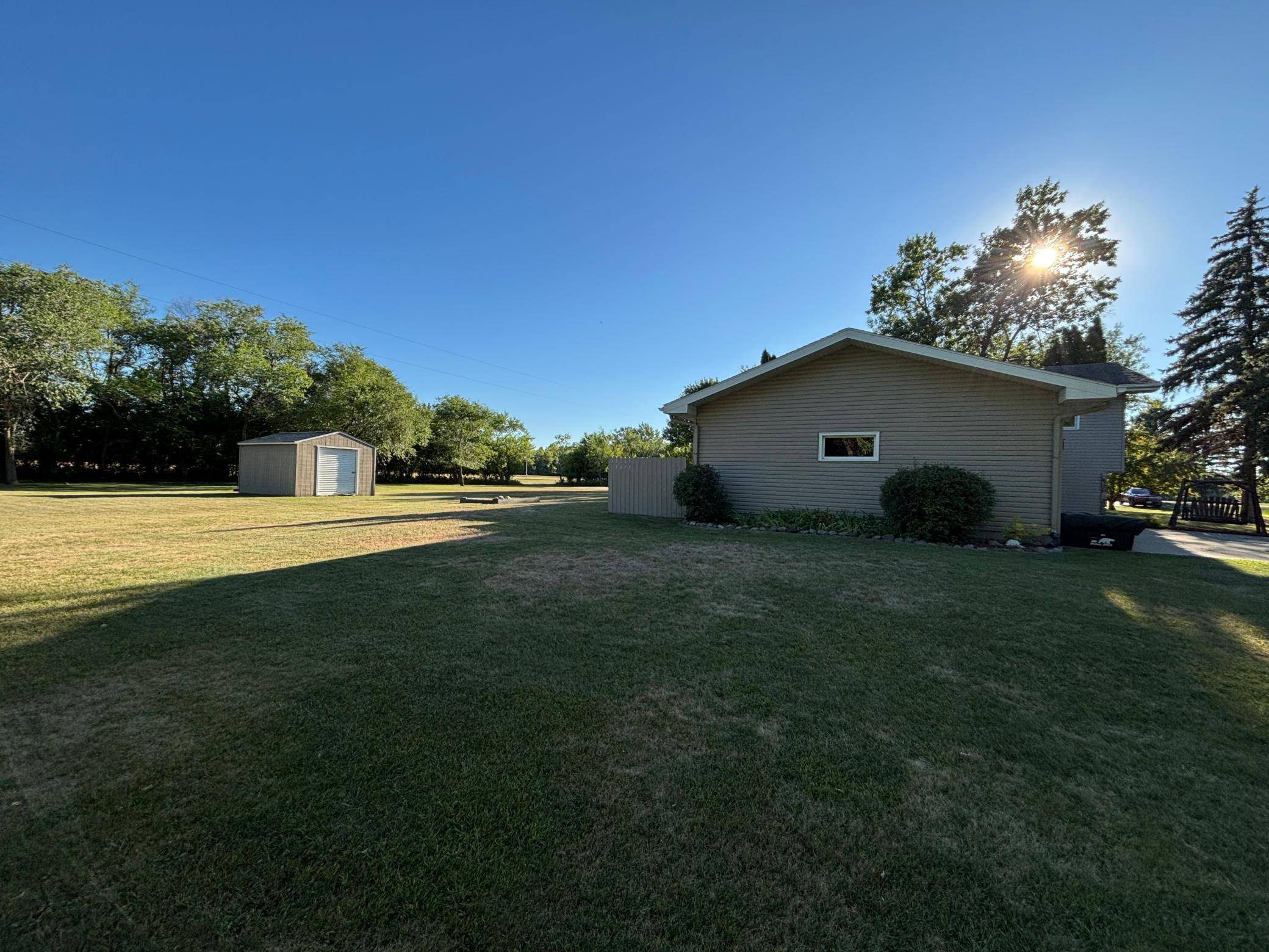 14372 Riverbend TRL, Thief River Falls, MN 56701