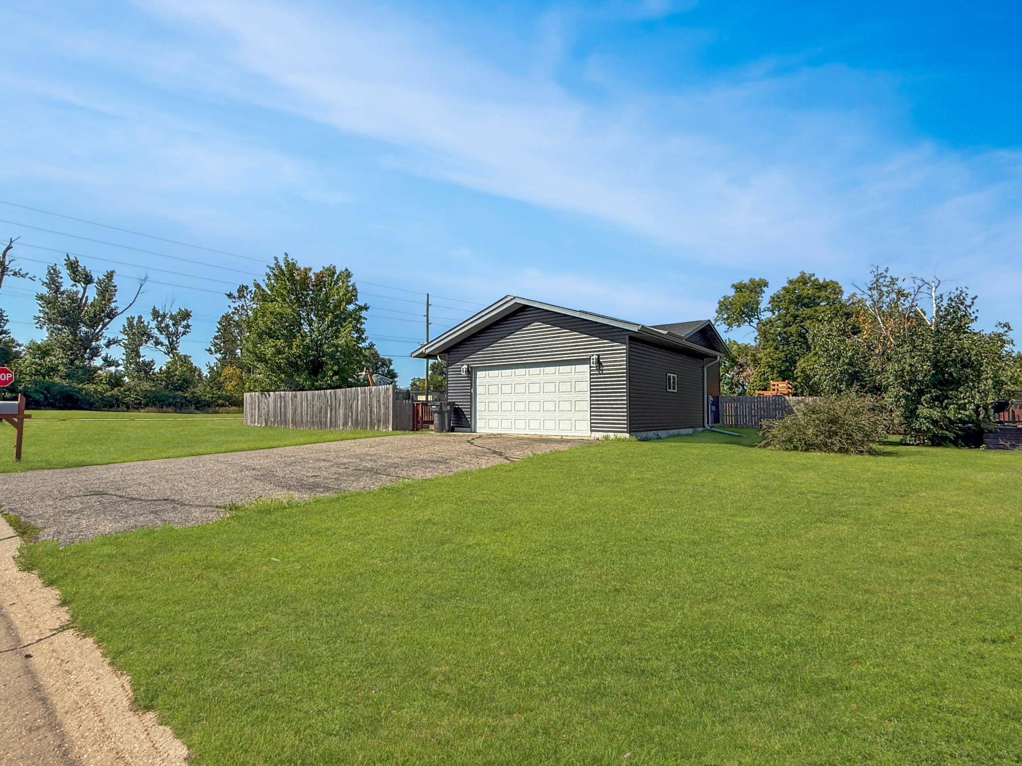 105 Walborg AVE NE, Bemidji, MN 56601