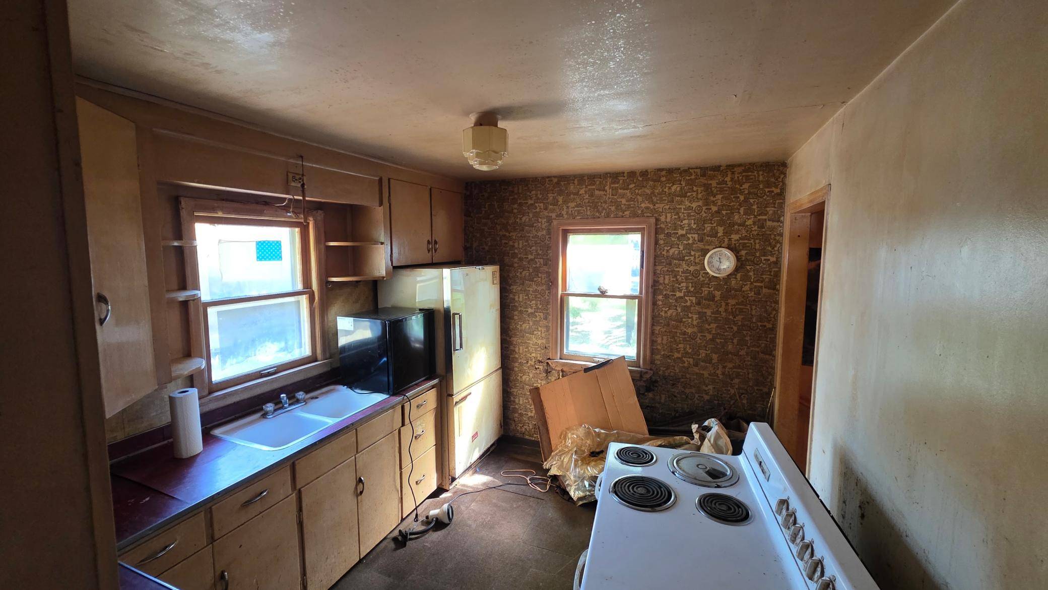 1540 14 1/2 ST S, Fargo, ND 58103