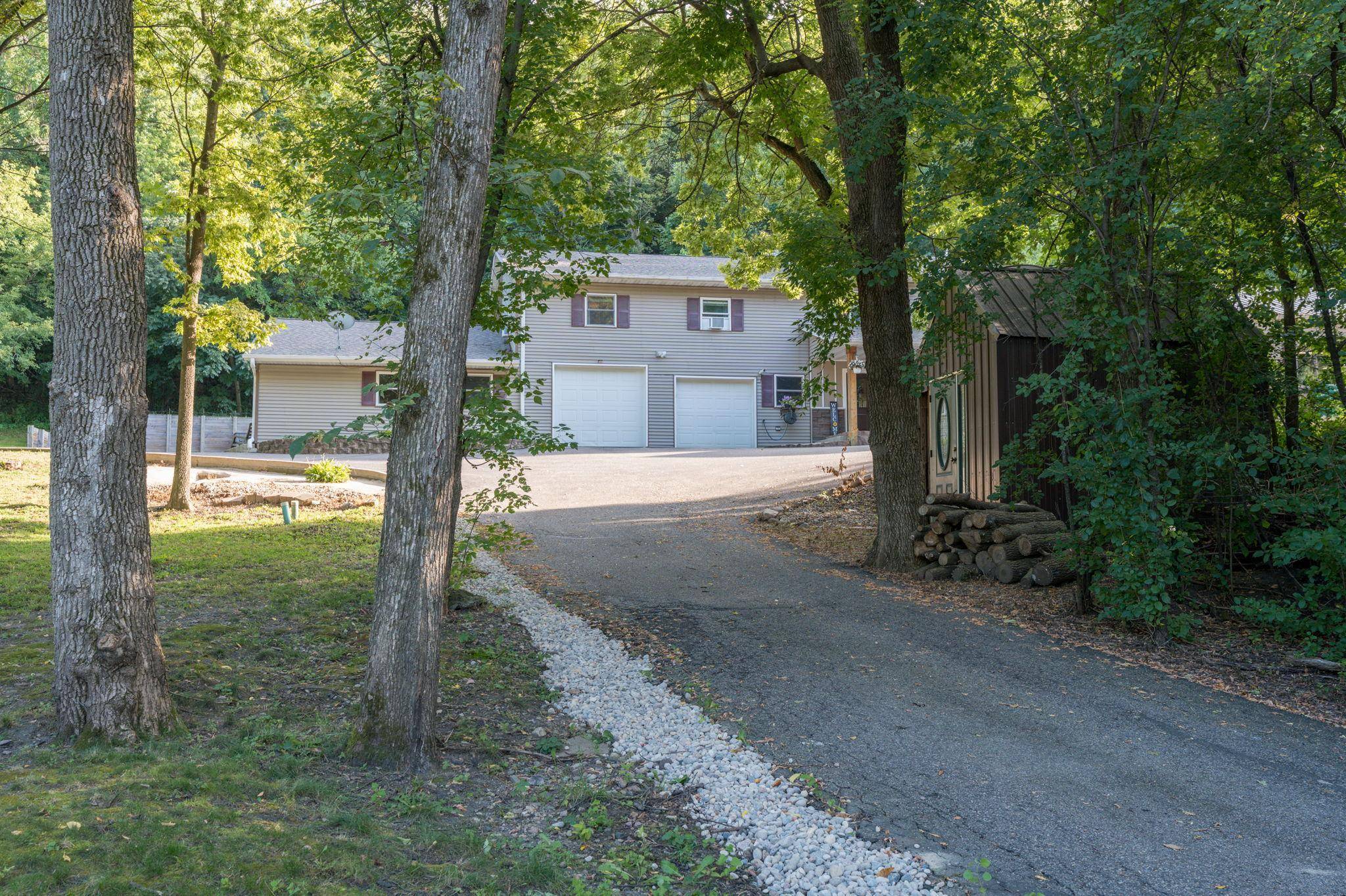 1139 Birch AVE, Mankato, MN 56001