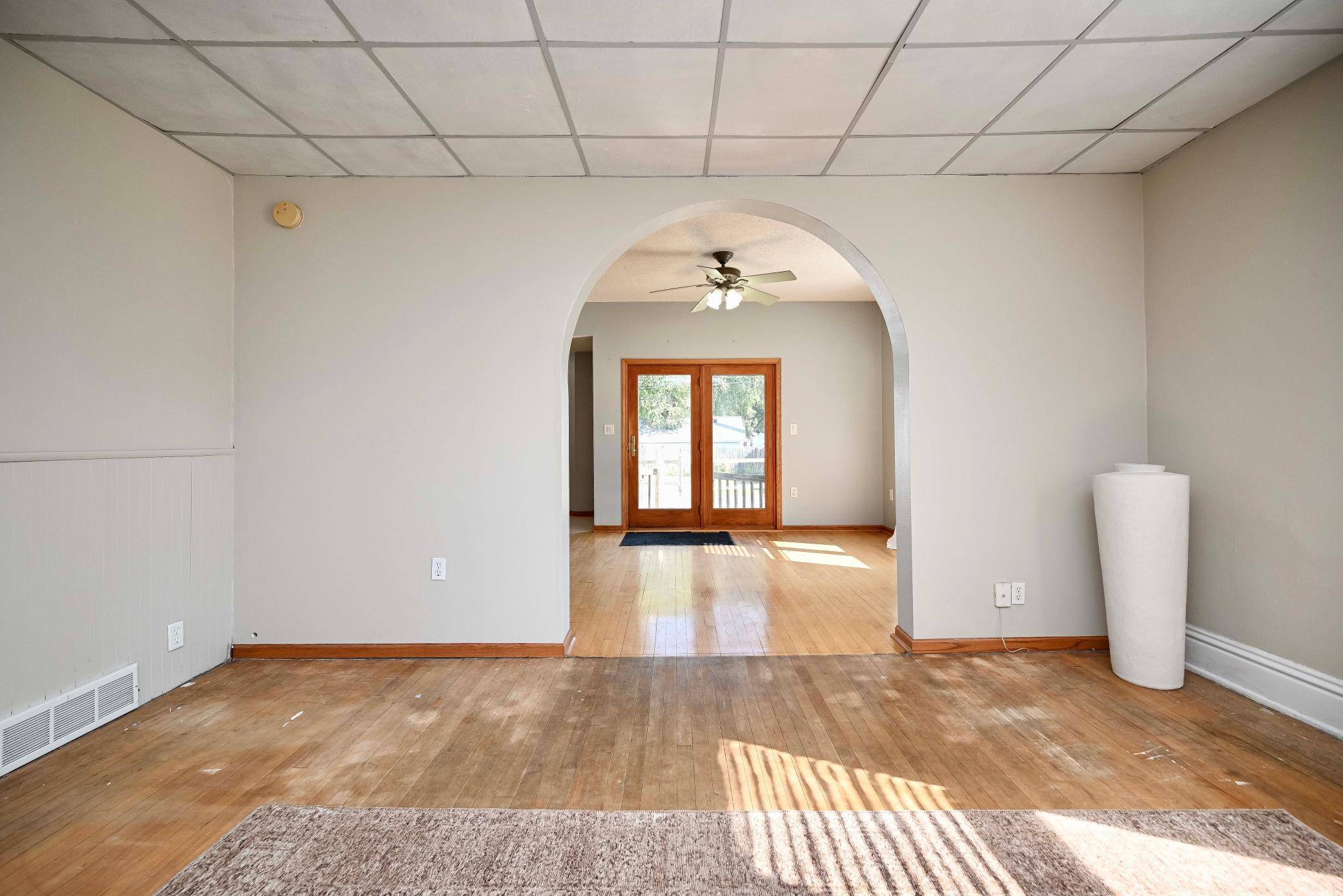 1152 W 5th ST, Winona, MN 55987