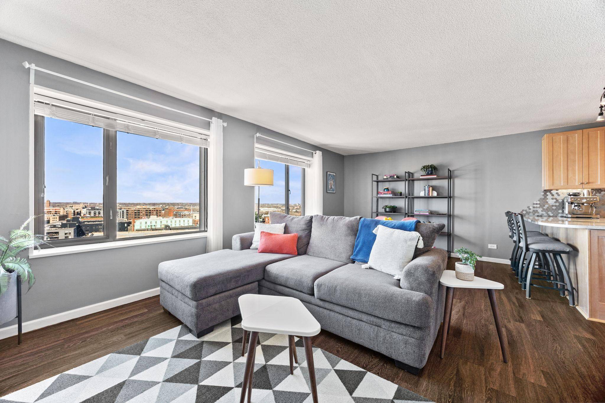 15 S 1st ST #A1505, Minneapolis, MN 55401