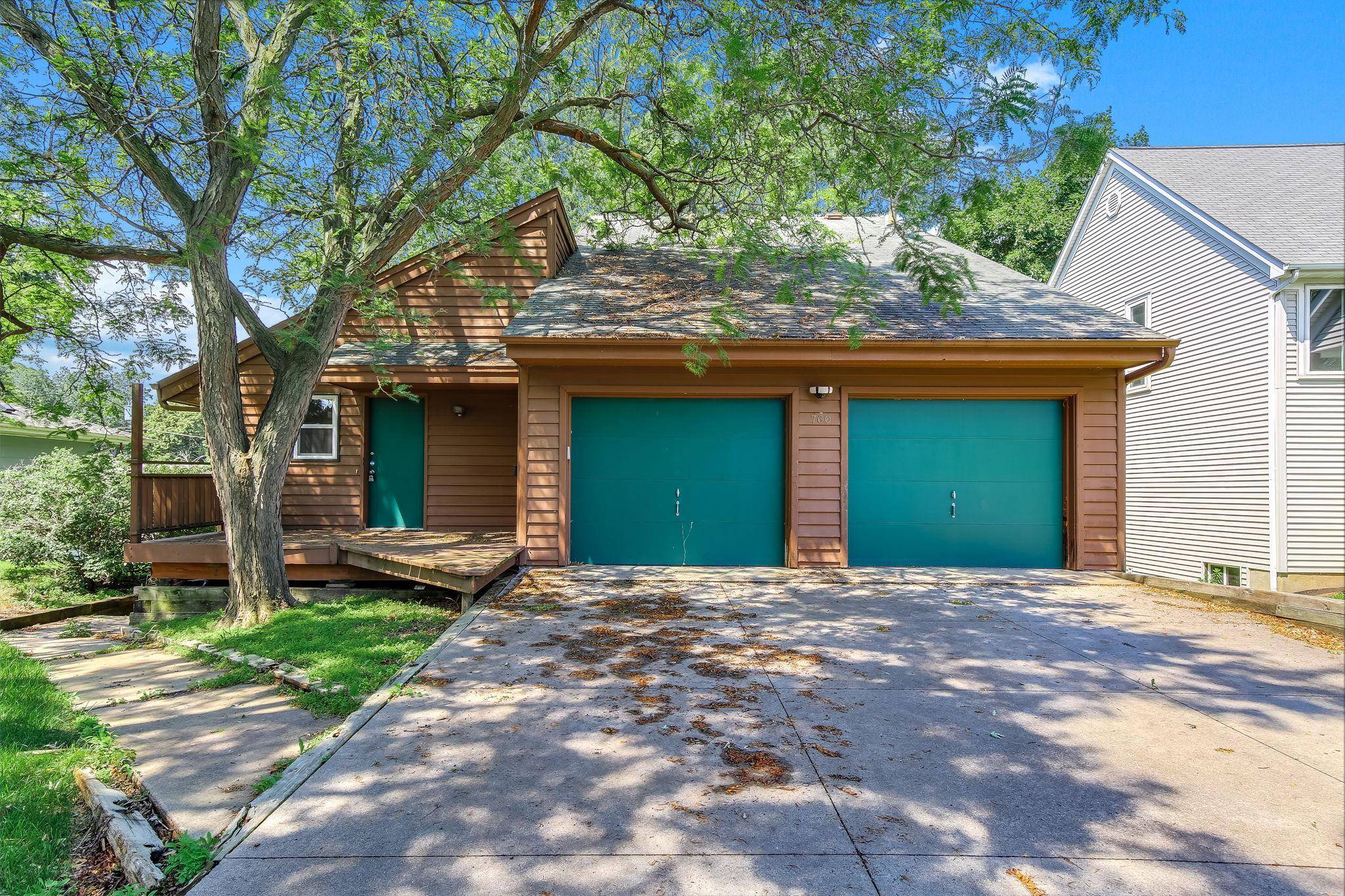 760 1st AVE NW, New Brighton, MN 55112