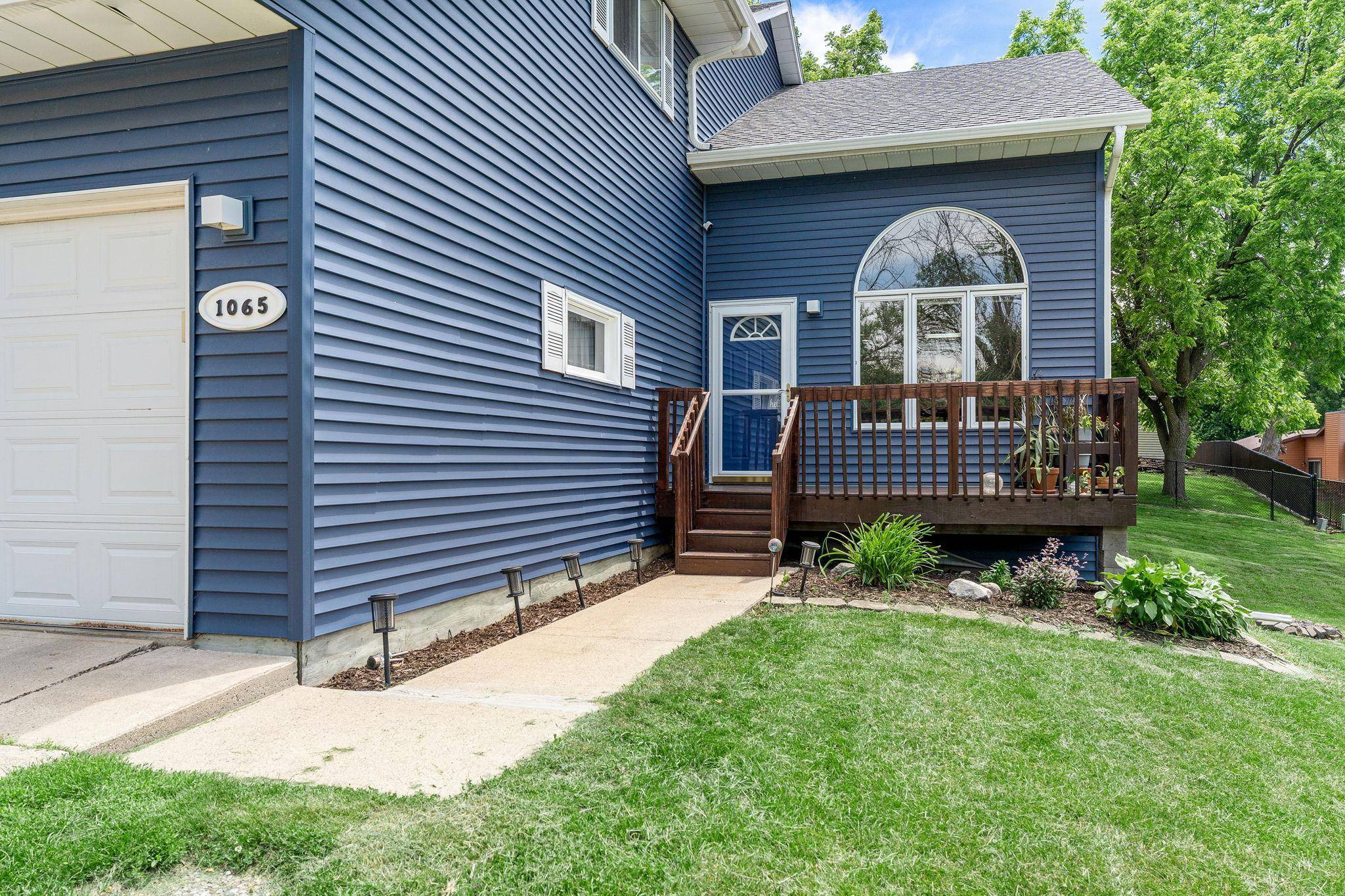 1065 Barney ST, Owatonna, MN 55060