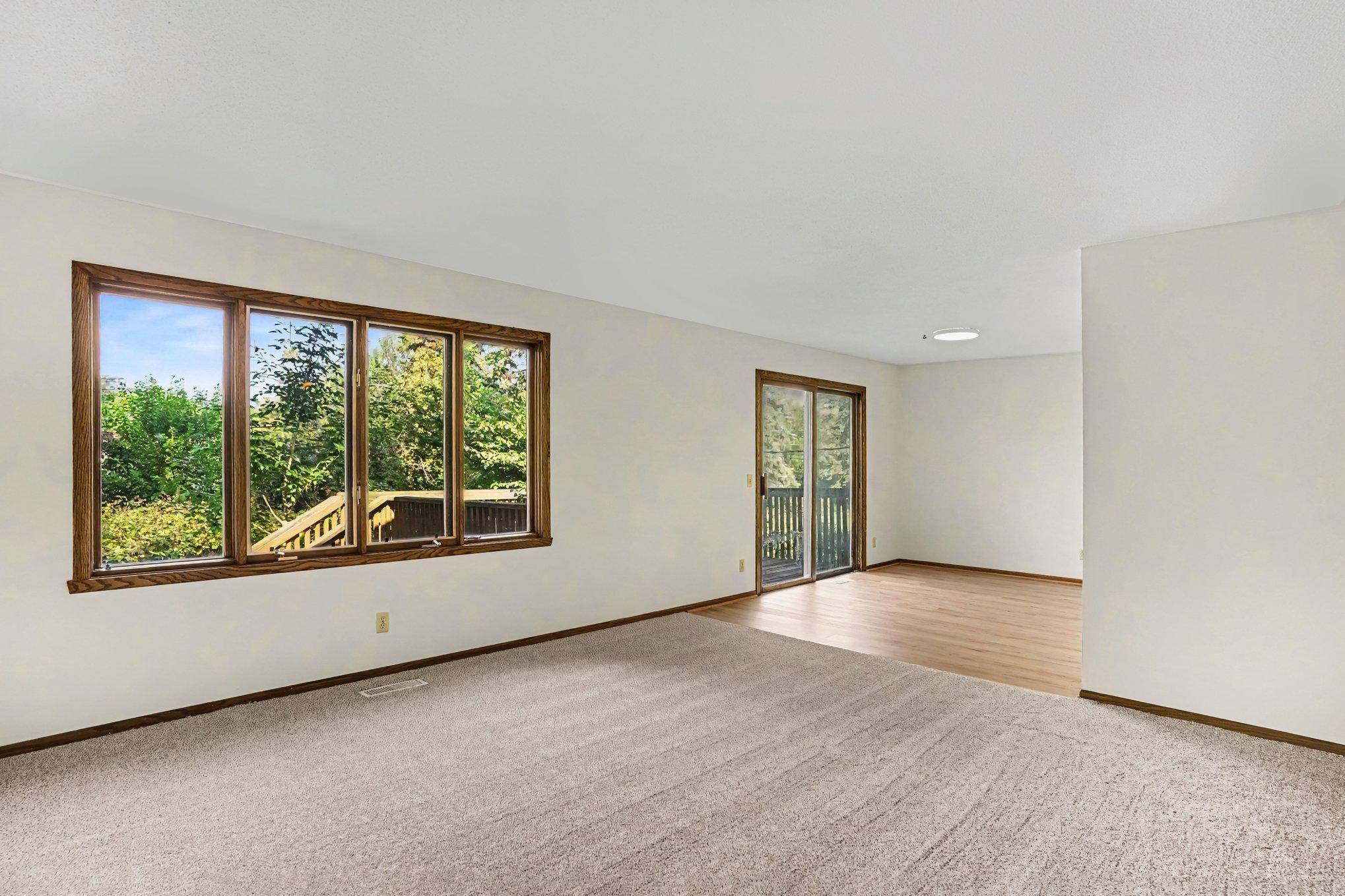 3053 Pine Ridge DR, Eagan, MN 55121