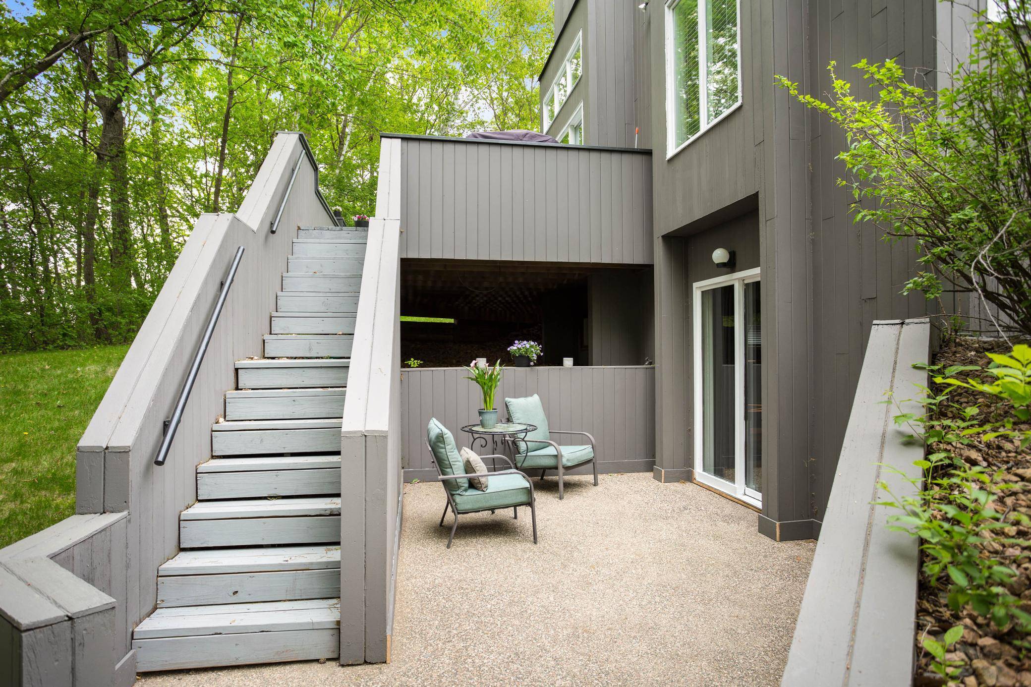 2925 Minnehaha Curve, Minnetonka, MN 55391