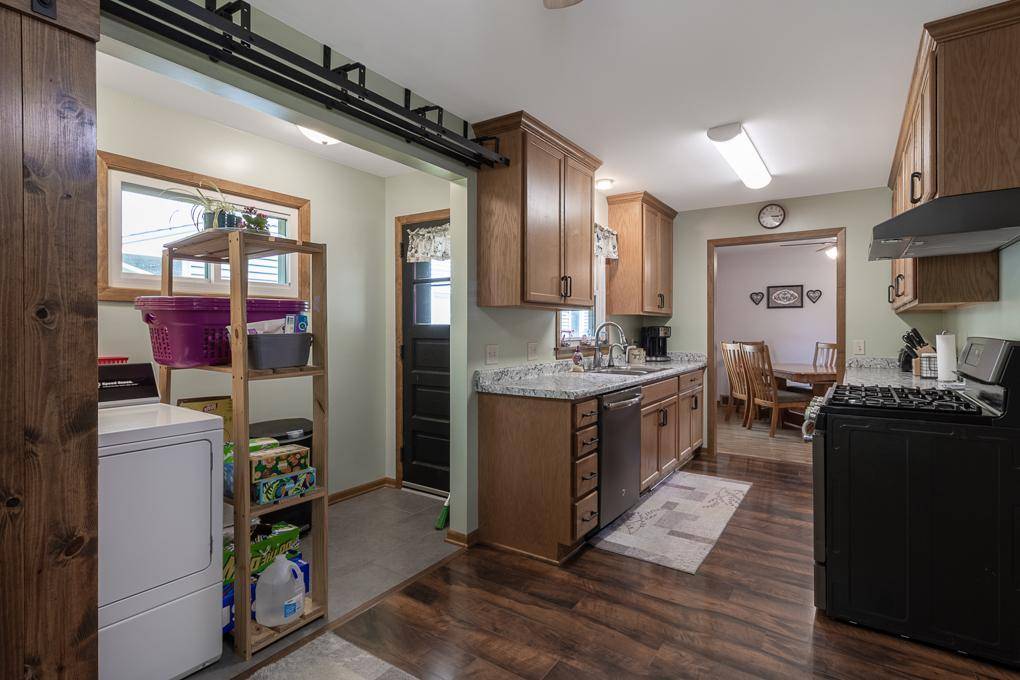 227 Westwood DR, Mankato, MN 56001