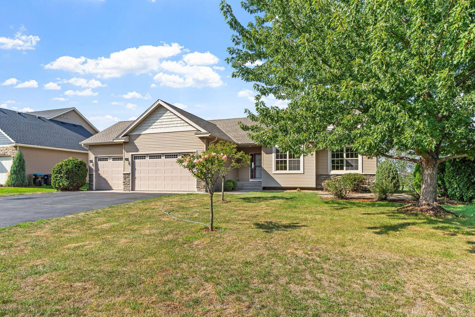 2539 154th LN NW, Andover, MN 55304