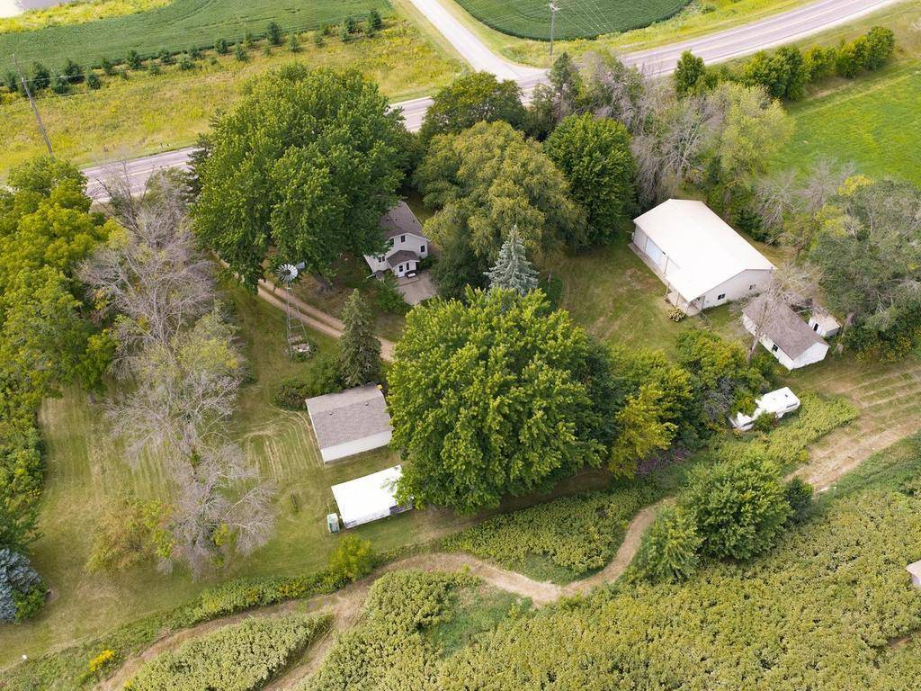 4165 LeSueur AVE, New Prague, MN 56071