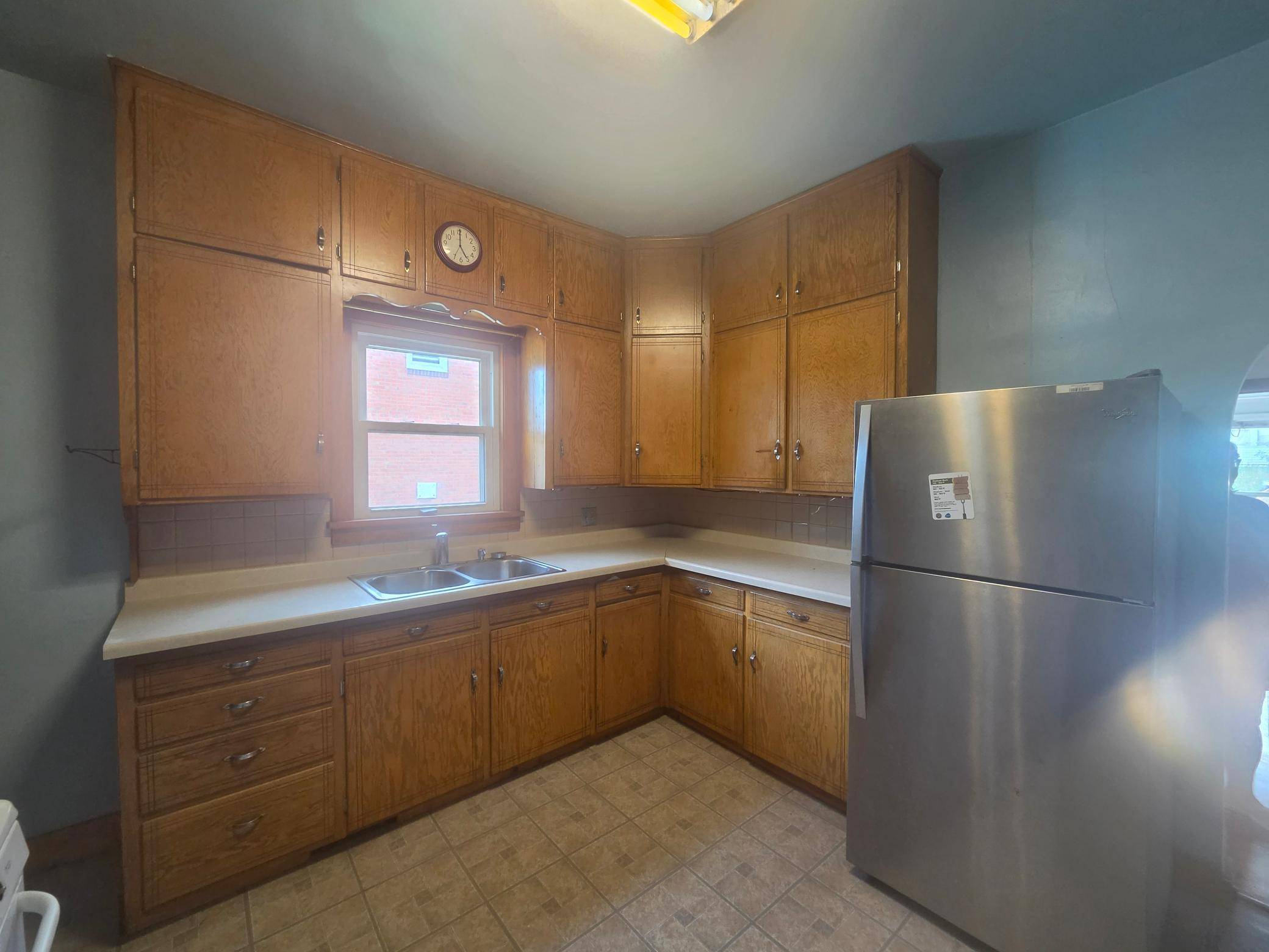 413 Saint Thomas AVE, Albert Lea, MN 56007