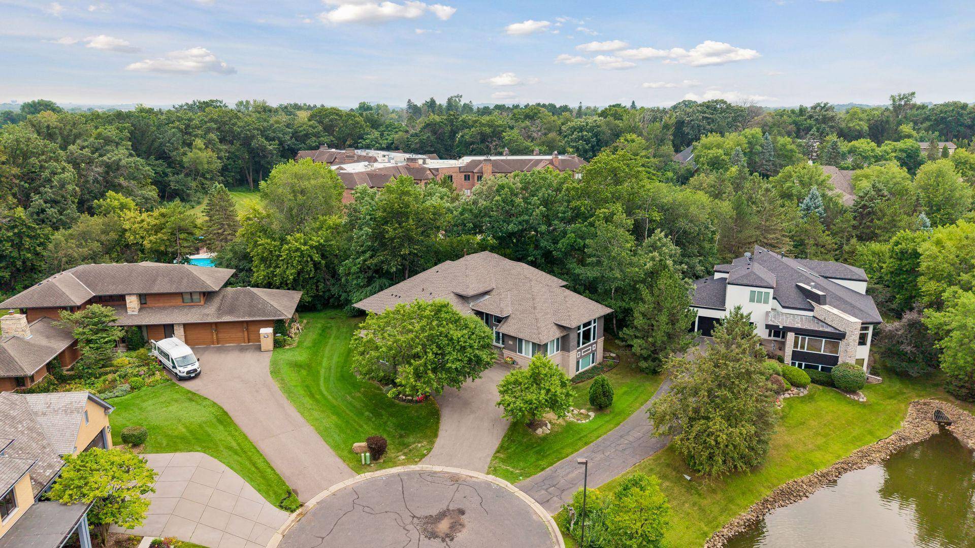 3529 Green Ridge RD, Hopkins, MN 55305