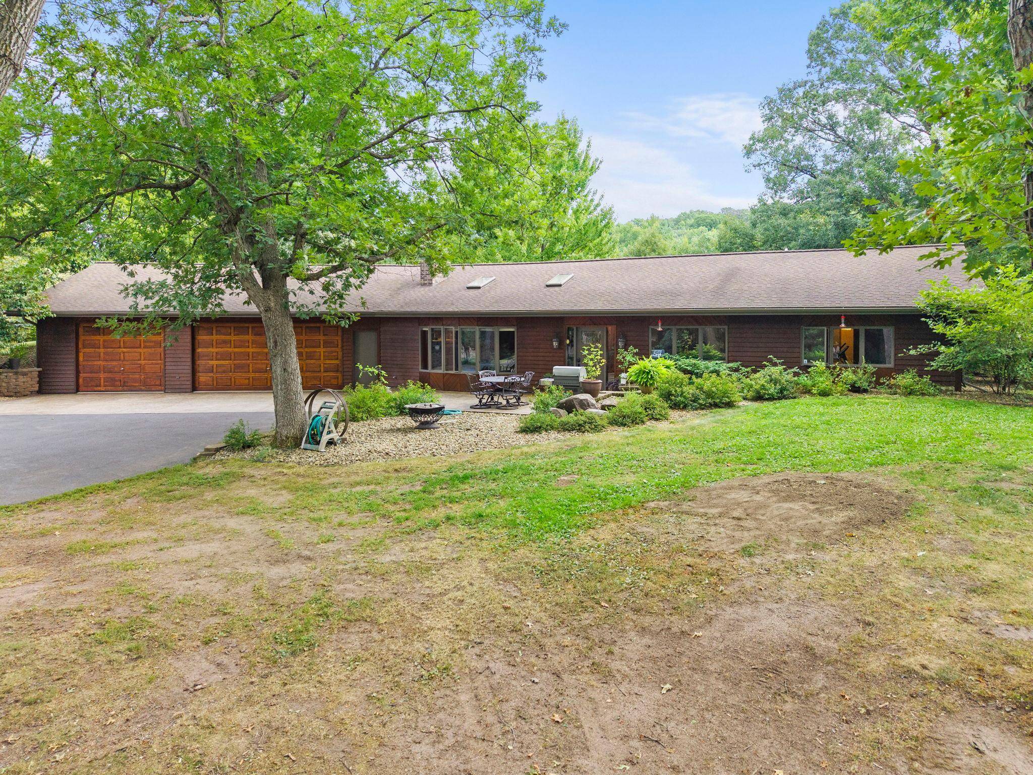 190 Northstar LN, Saint Croix Falls, WI 54024