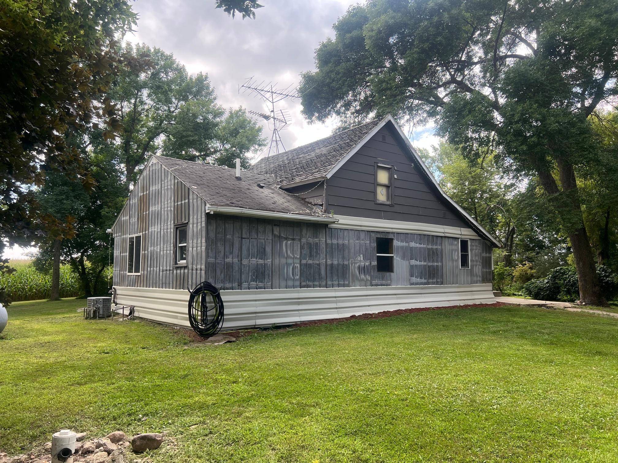 13503 Page AVE, Hutchinson, MN 55350