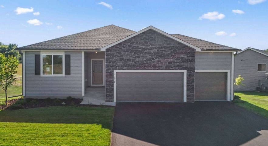 7412 171st LN NW, Ramsey, MN 55303