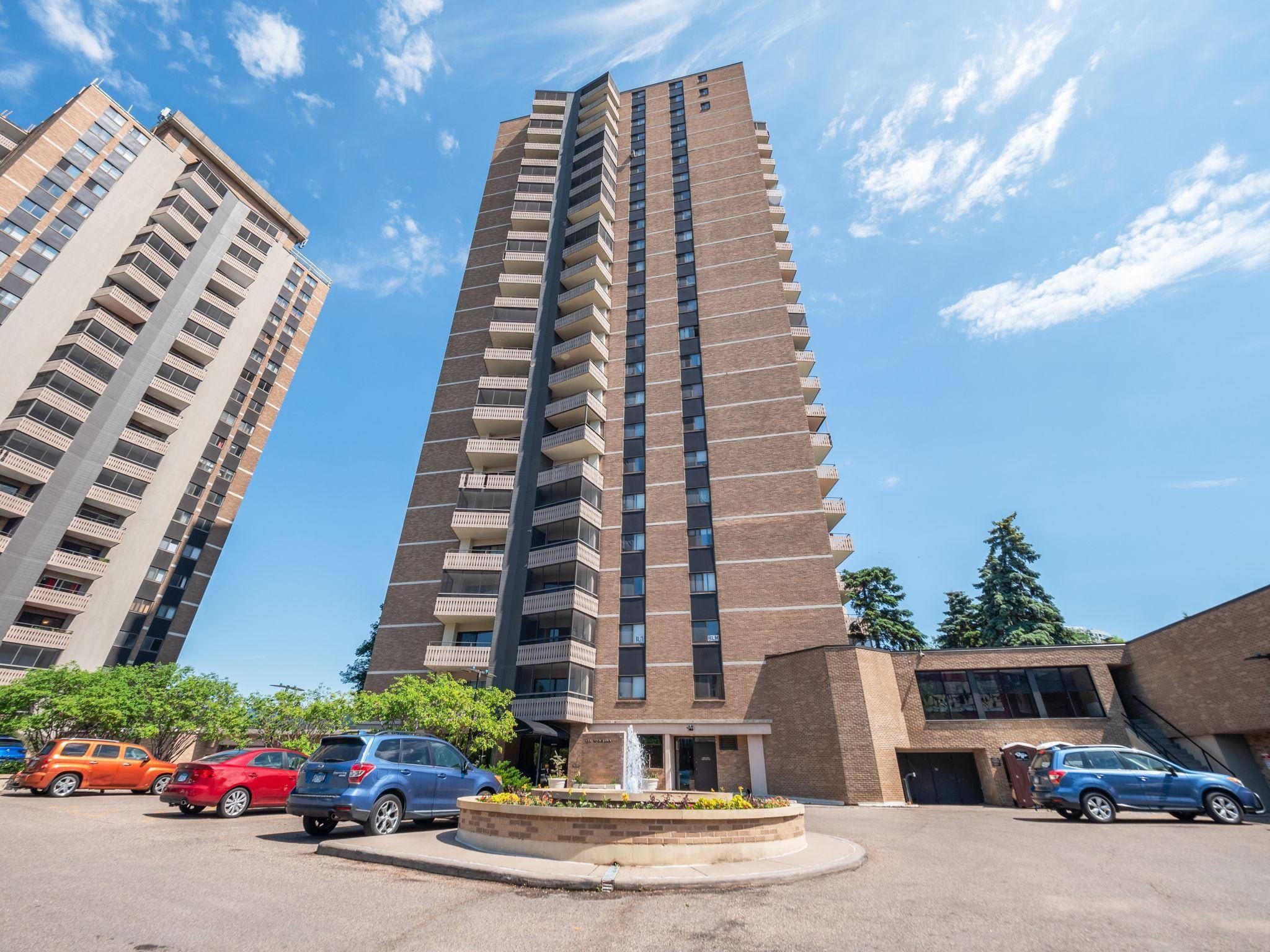 400 Groveland AVE #1208, Minneapolis, MN 55403