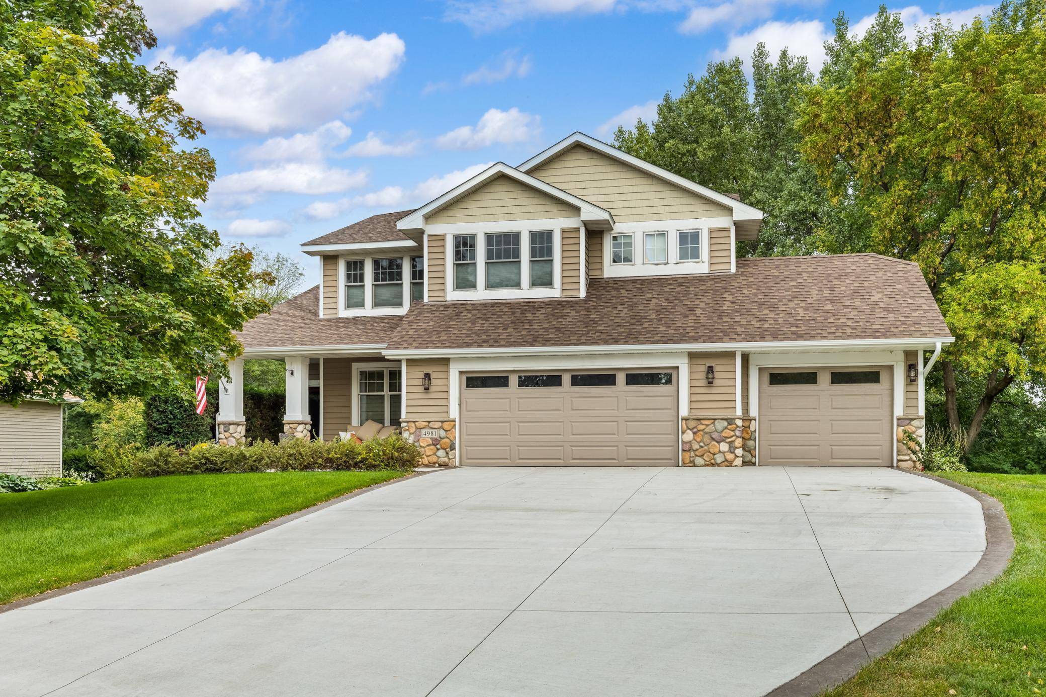 4981 Lansing AVE NE, Saint Michael, MN 55376