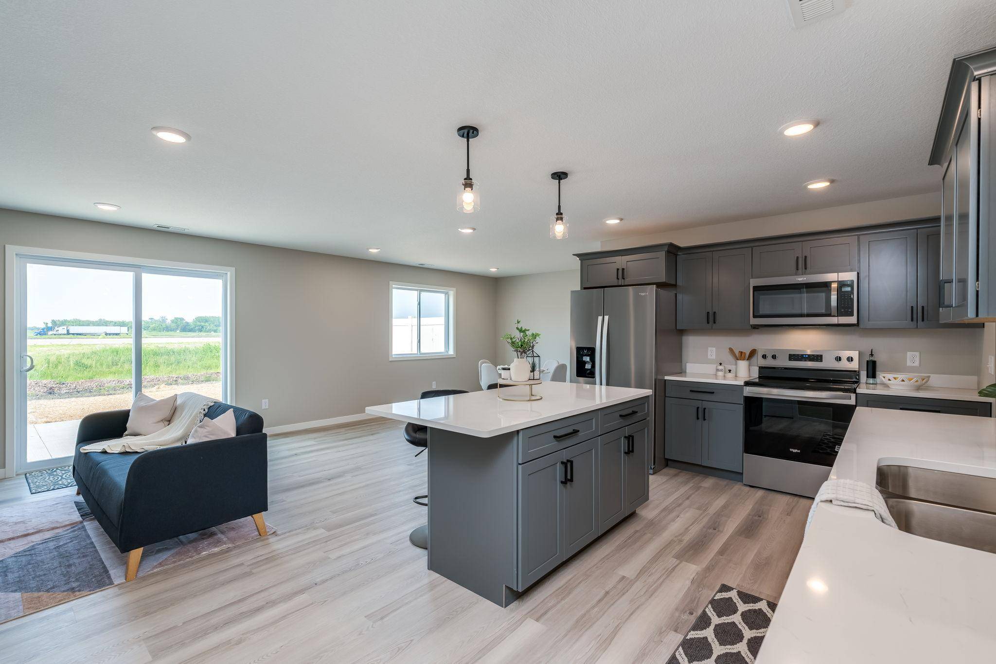 3123 Scotch LN, Mankato, MN 56001