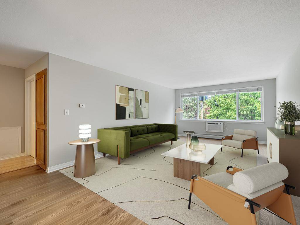 2700 W 44th ST #315, Minneapolis, MN 55410