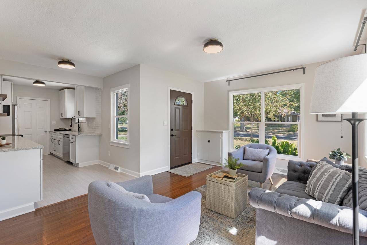 2910 Pennsylvania AVE S, Saint Louis Park, MN 55426