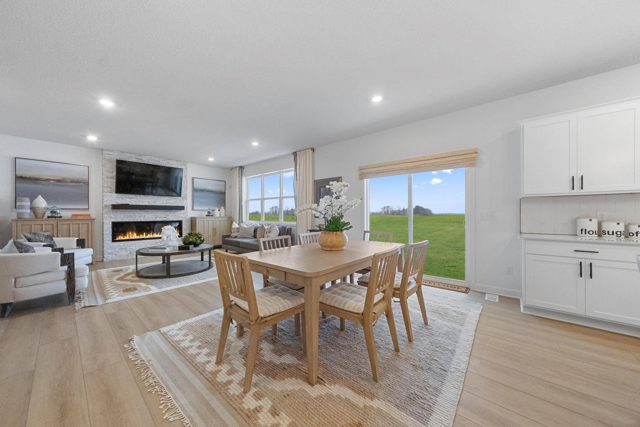 1938 Fulton RD, Carver, MN 55315