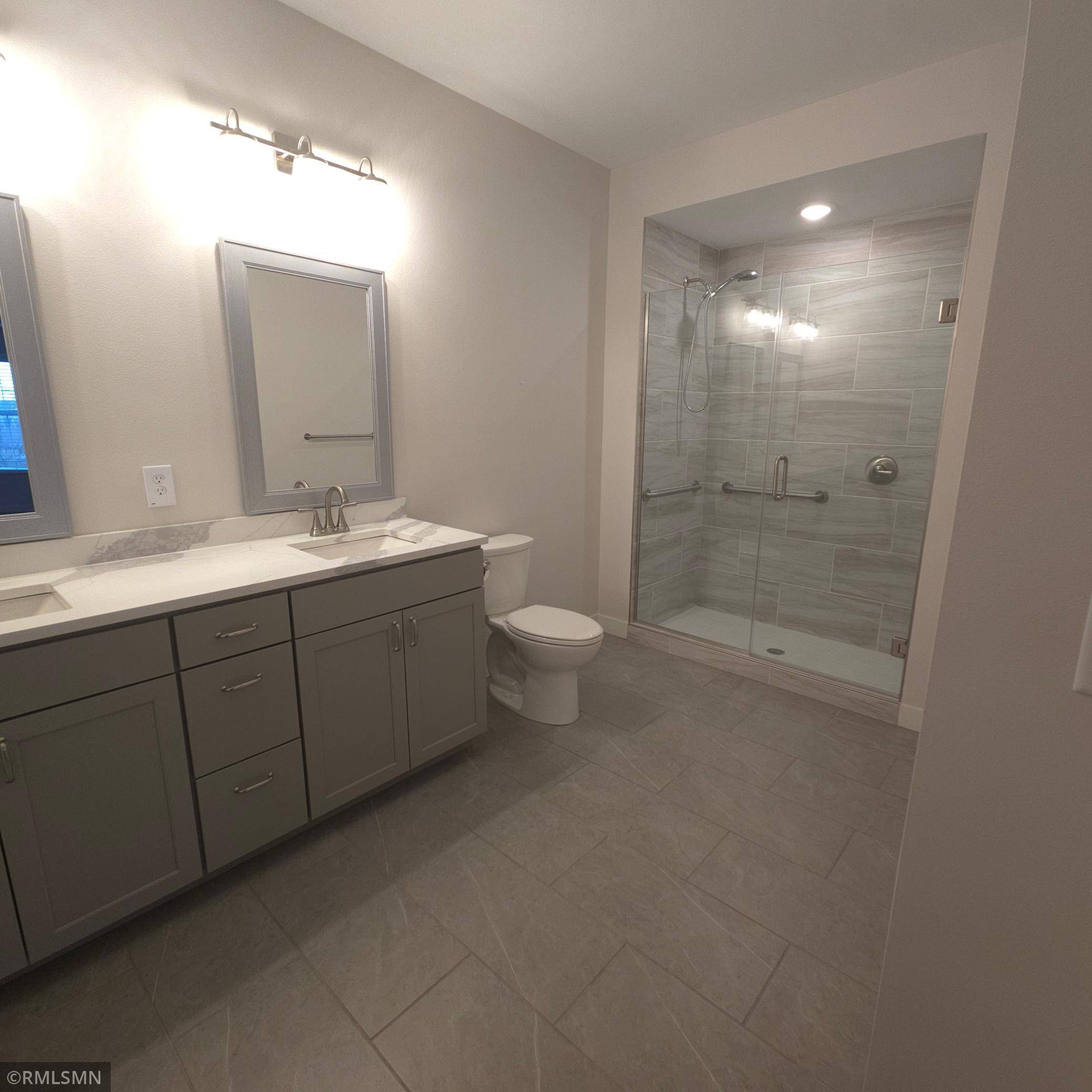 7084 Glory RD #300, Baxter, MN 56425