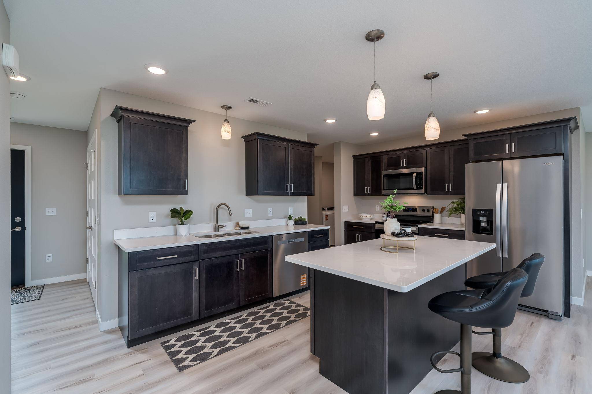 3121 Scotch LN, Mankato, MN 56001