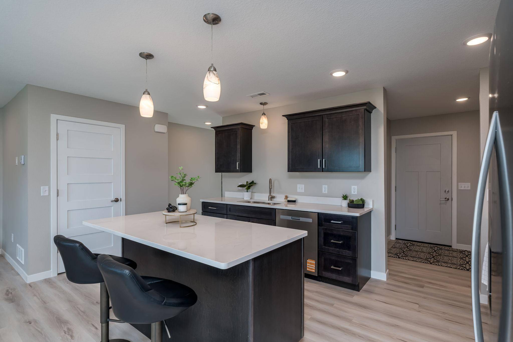 3121 Scotch LN, Mankato, MN 56001