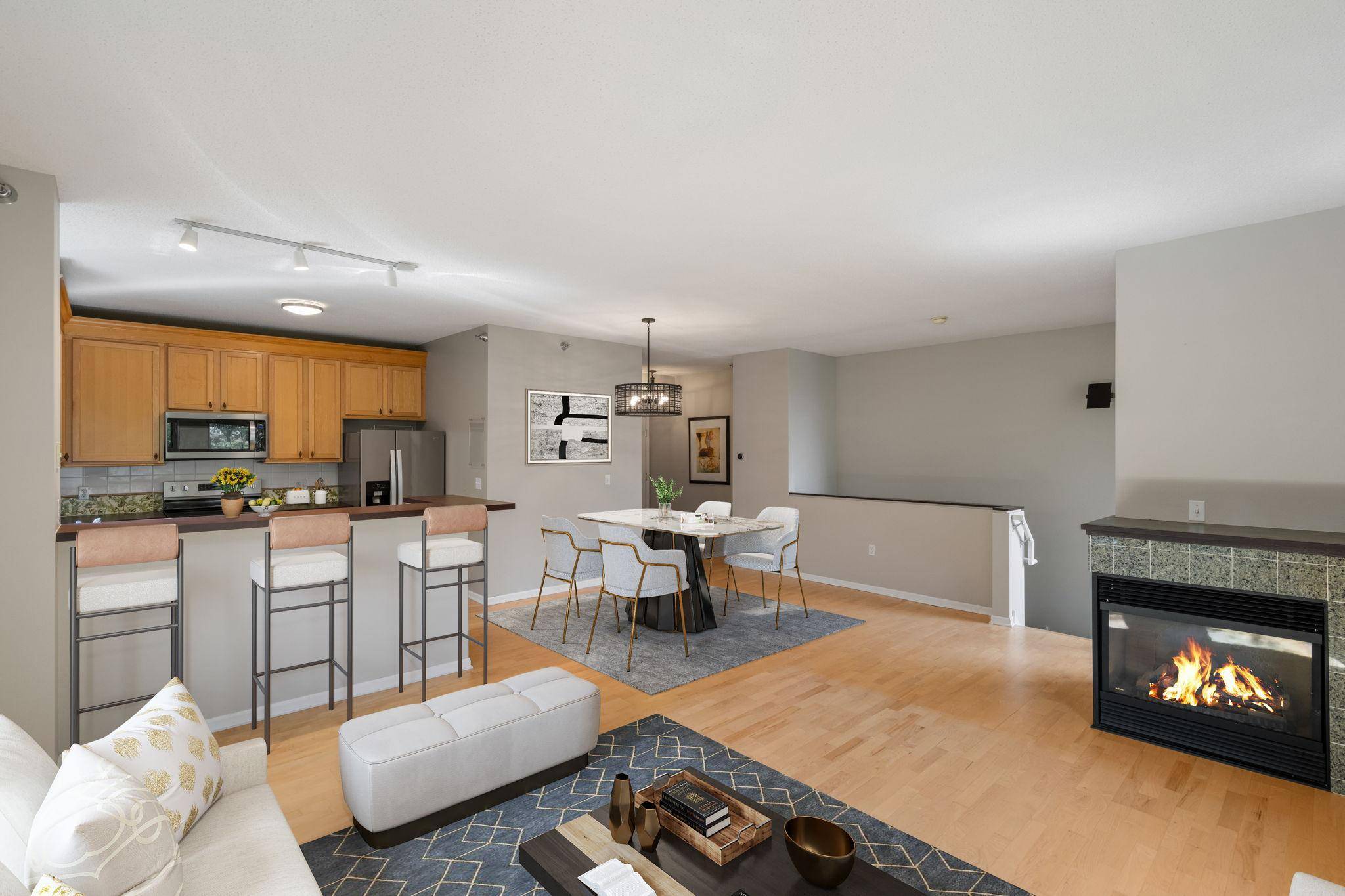 645 N 1st St #409, Minneapolis, MN 55401
