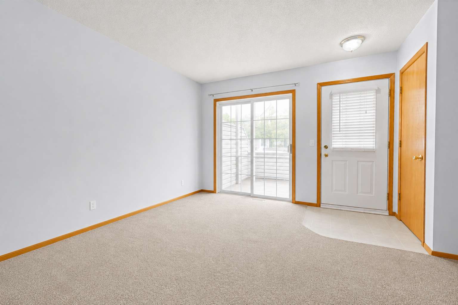 12284 Zealand CIR N, Champlin, MN 55316