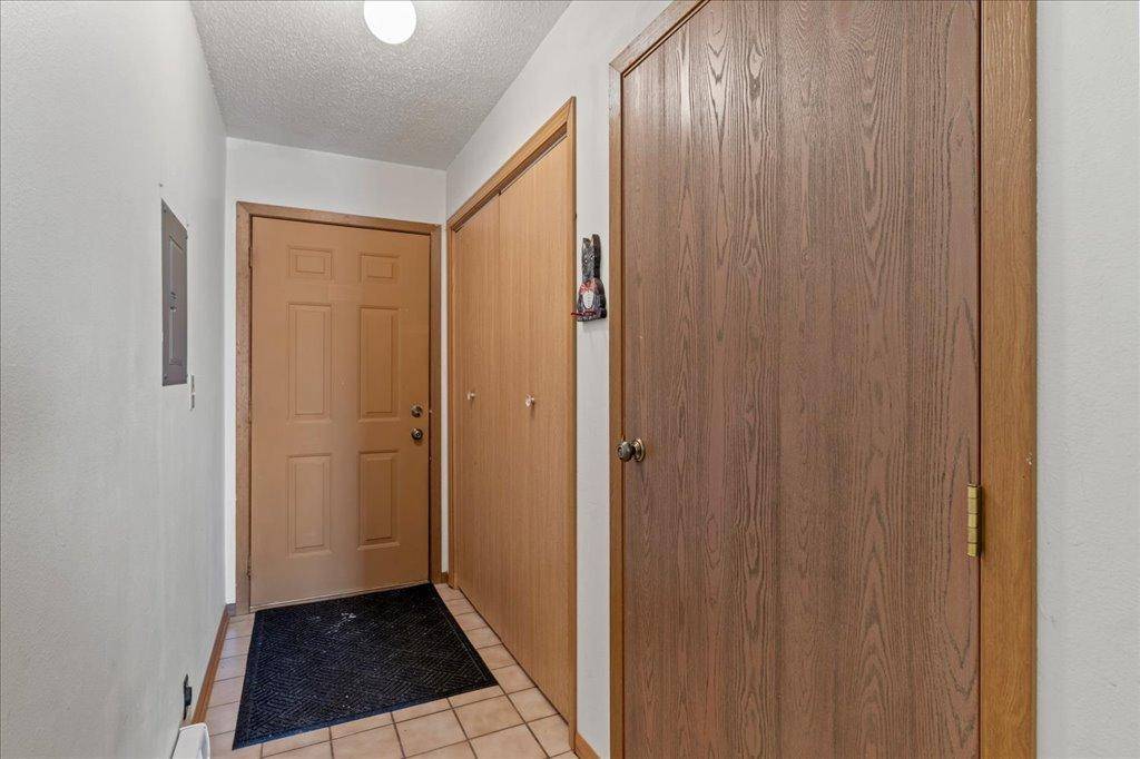 10490 US Highway 169 #103, Garrison, MN 56450