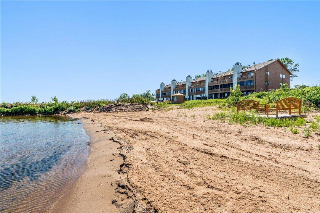 10490 US Highway 169 #103, Garrison, MN 56450