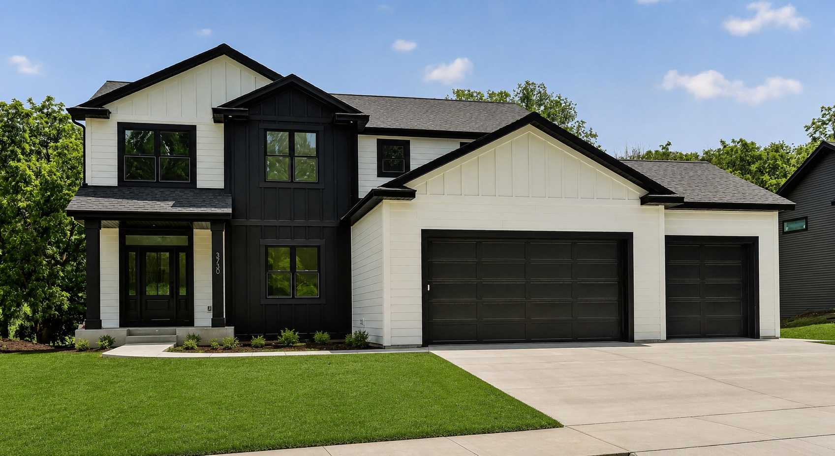3730 Stonehedge DR NE, Rochester, MN 55906