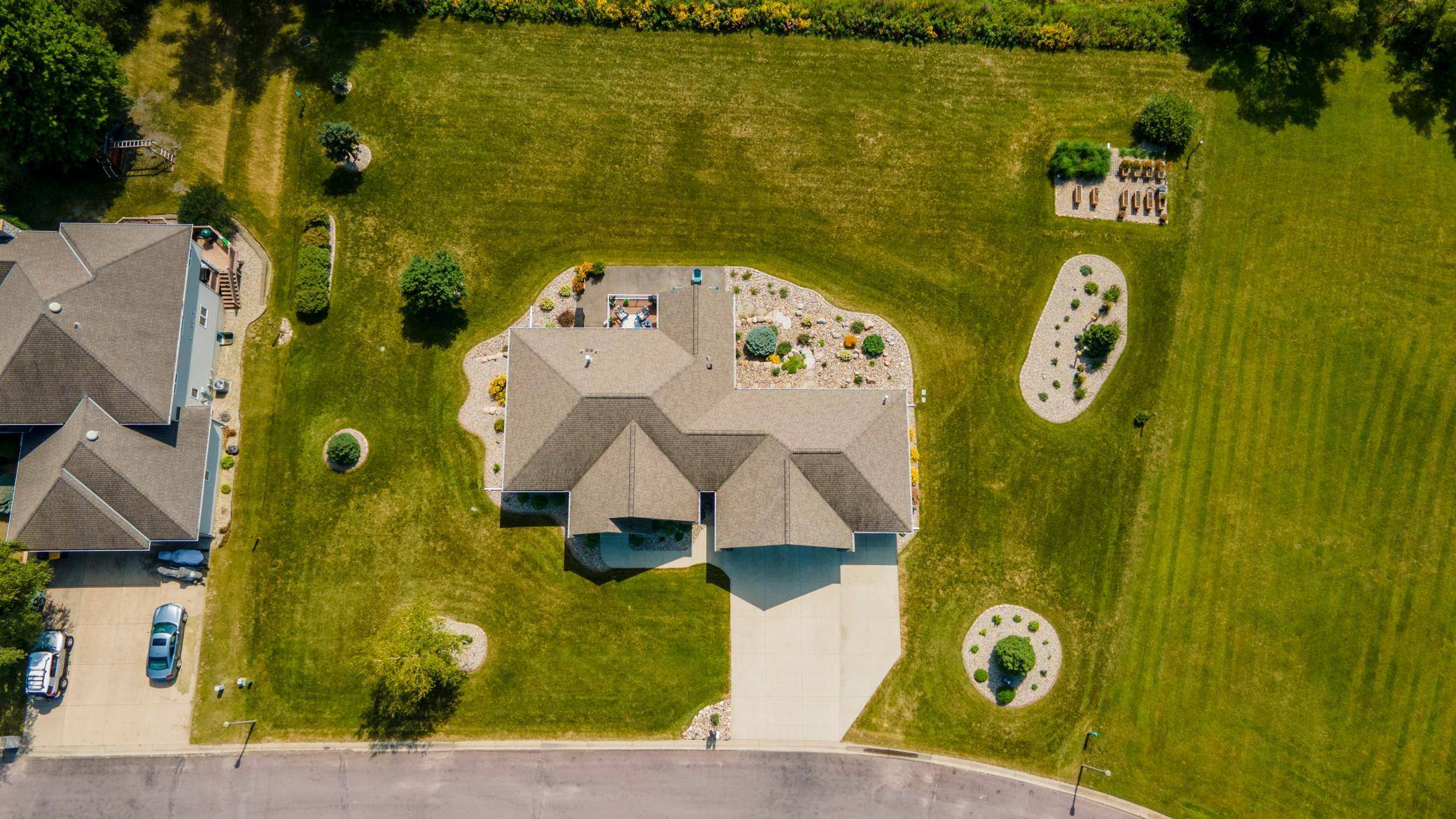864 Goves WAY, Madelia, MN 56062