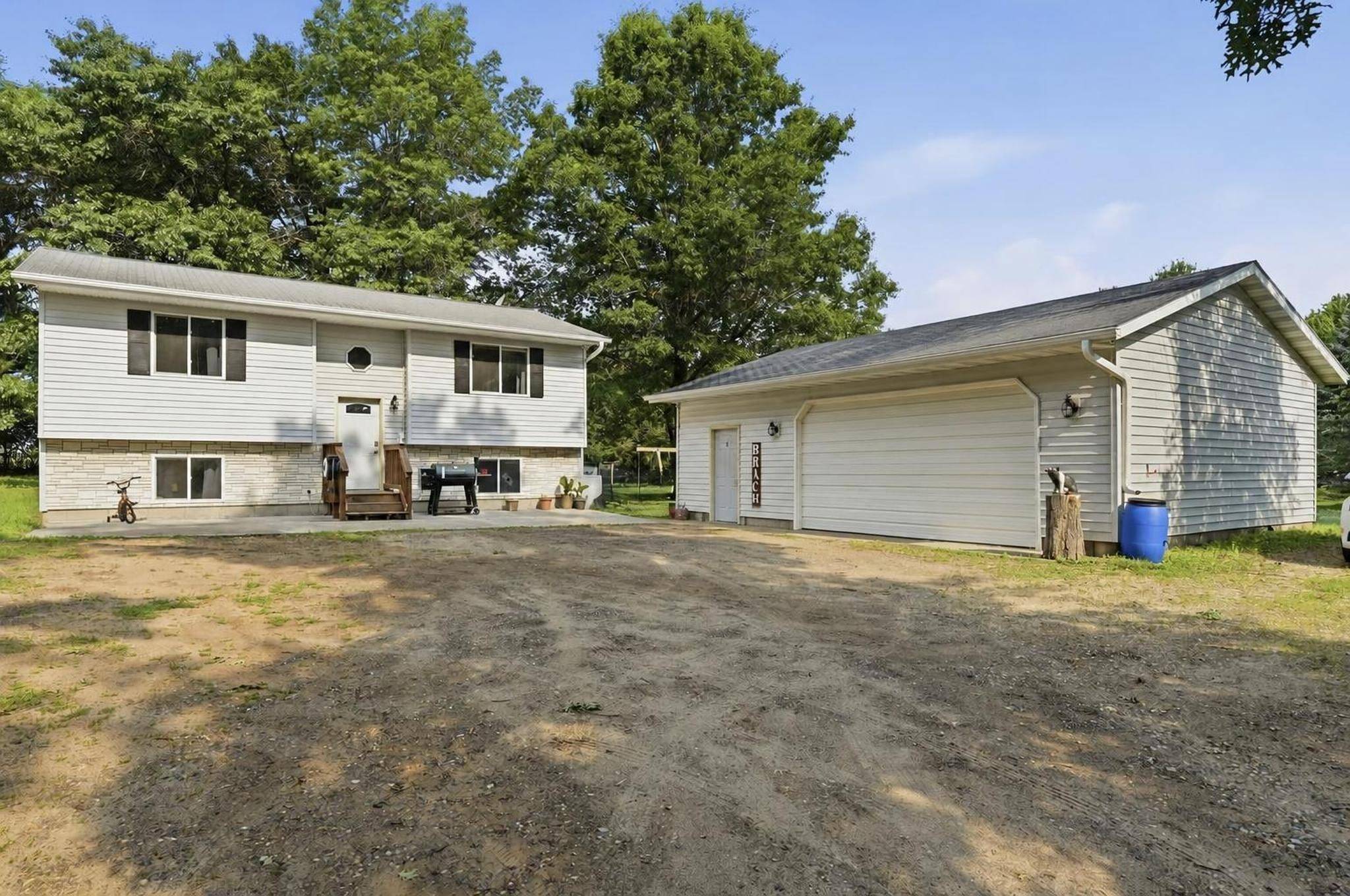 919 Lincoln AVE, Amery, WI 54001