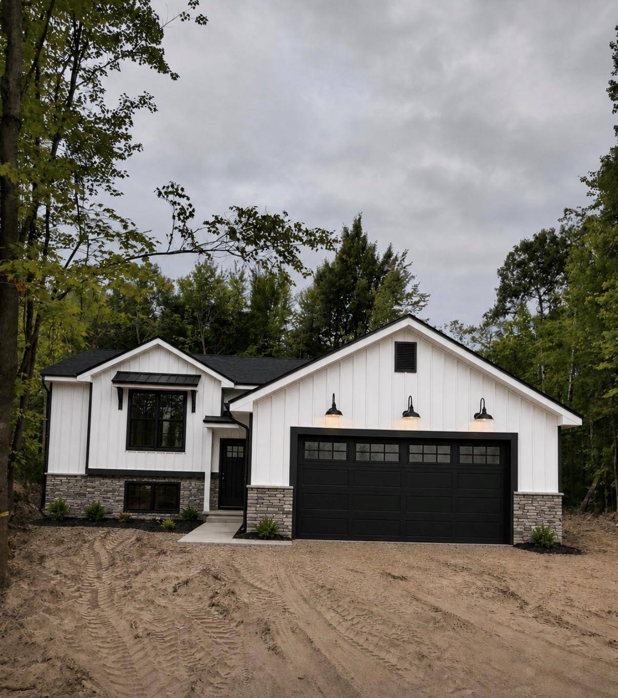 7242 Main ST E, Webster, WI 54893