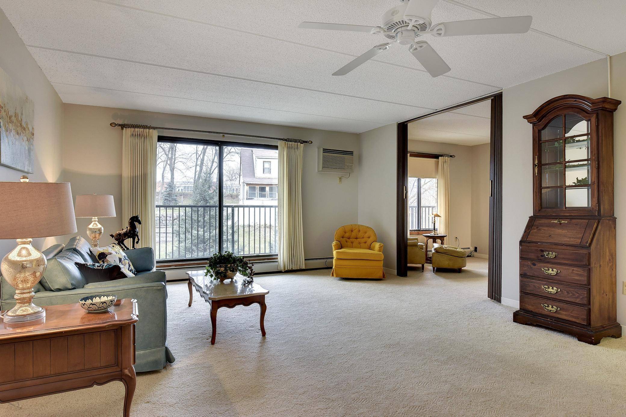 10401 Cedar Lake RD #301, Minnetonka, MN 55305