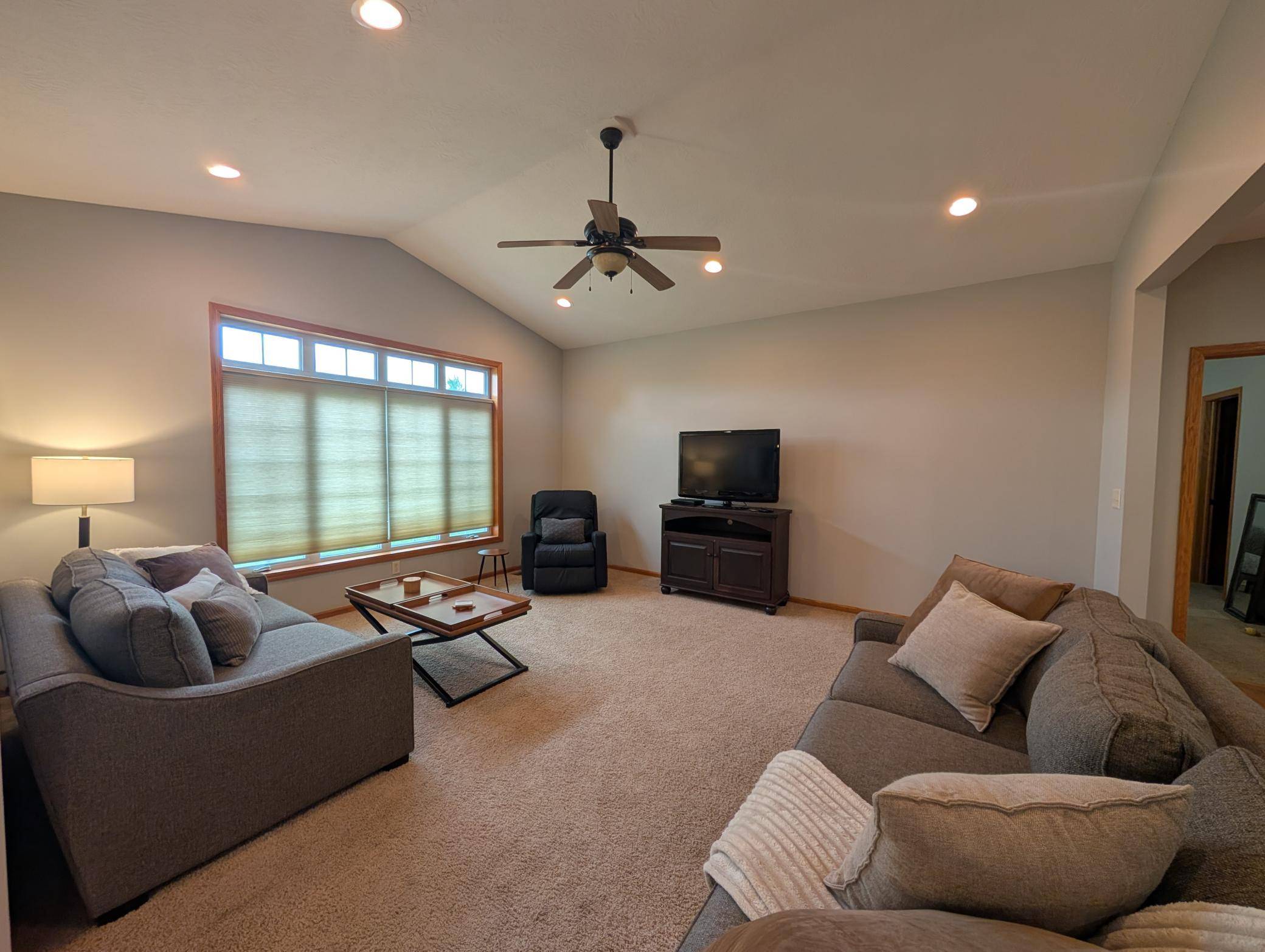 501 Mercedes DR, Marshall, MN 56258