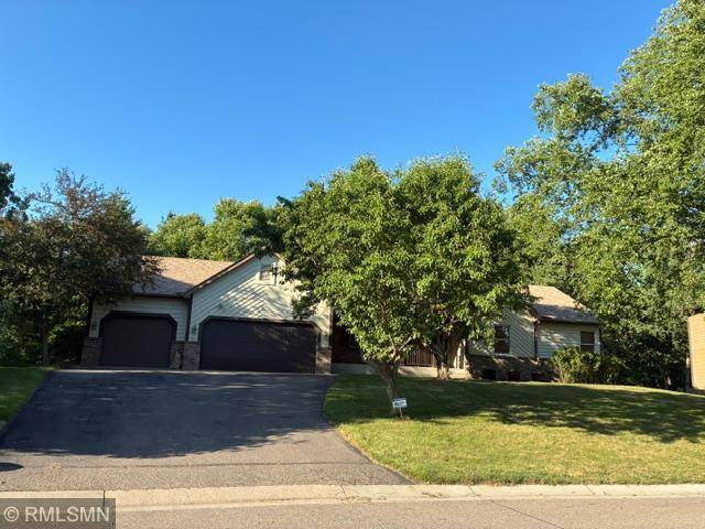 900 Ferndale ST S, Maplewood, MN 55119
