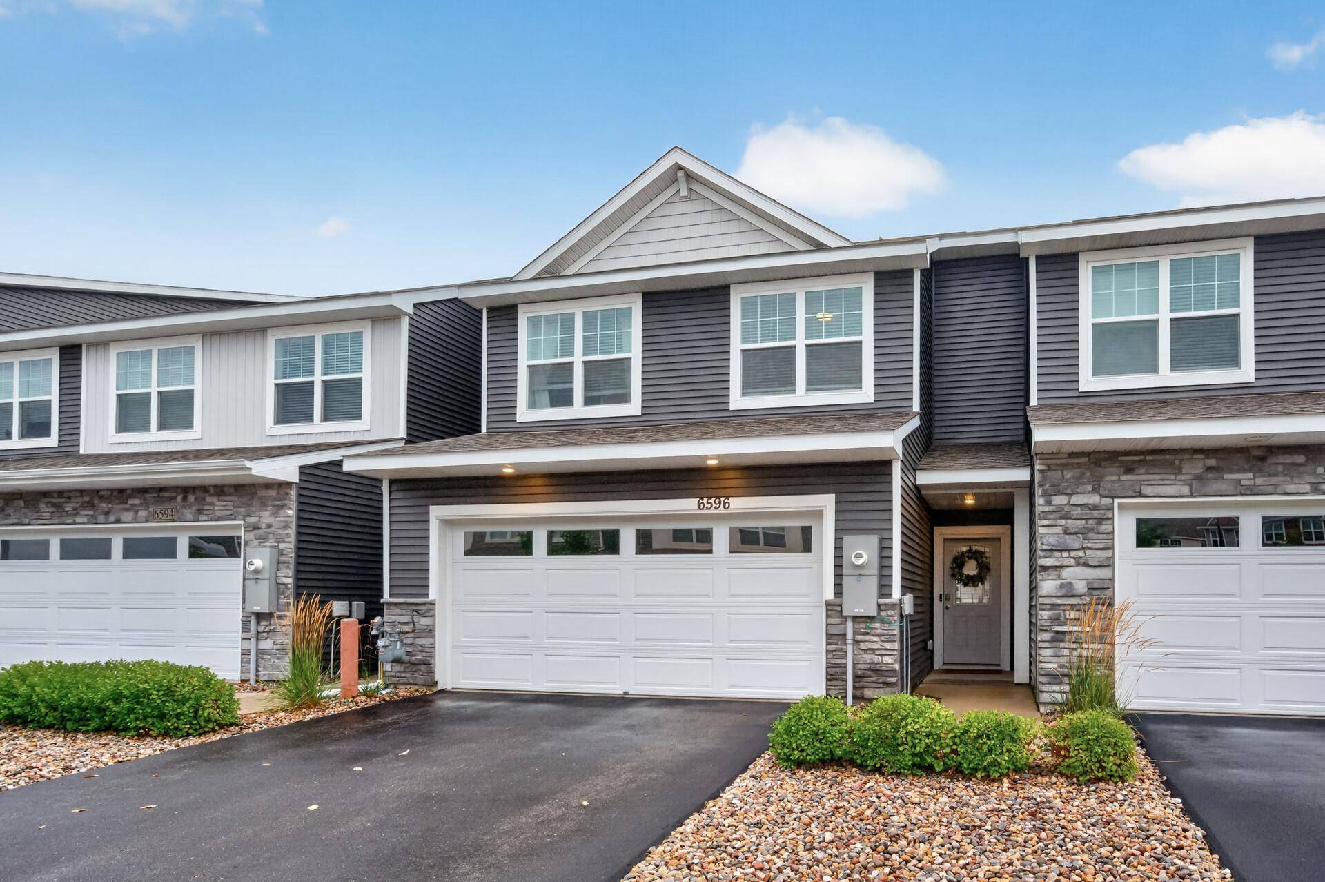 6596 Genevieve TRL S, Cottage Grove, MN 55016