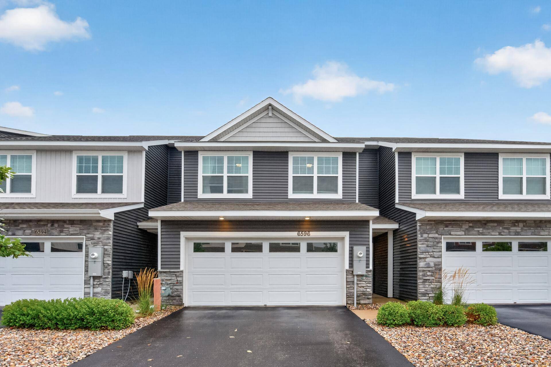 6596 Genevieve TRL S, Cottage Grove, MN 55016