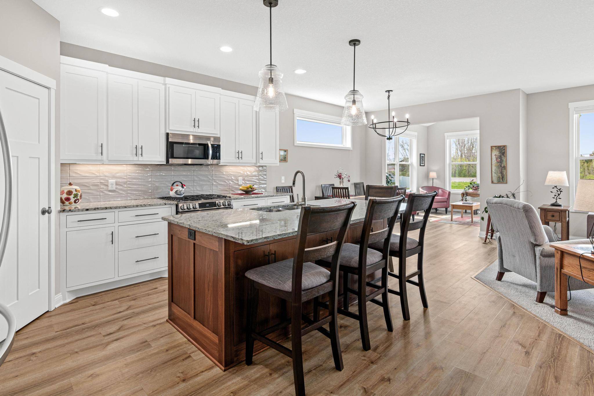 29264 Kenwood WAY, Chisago City, MN 55013