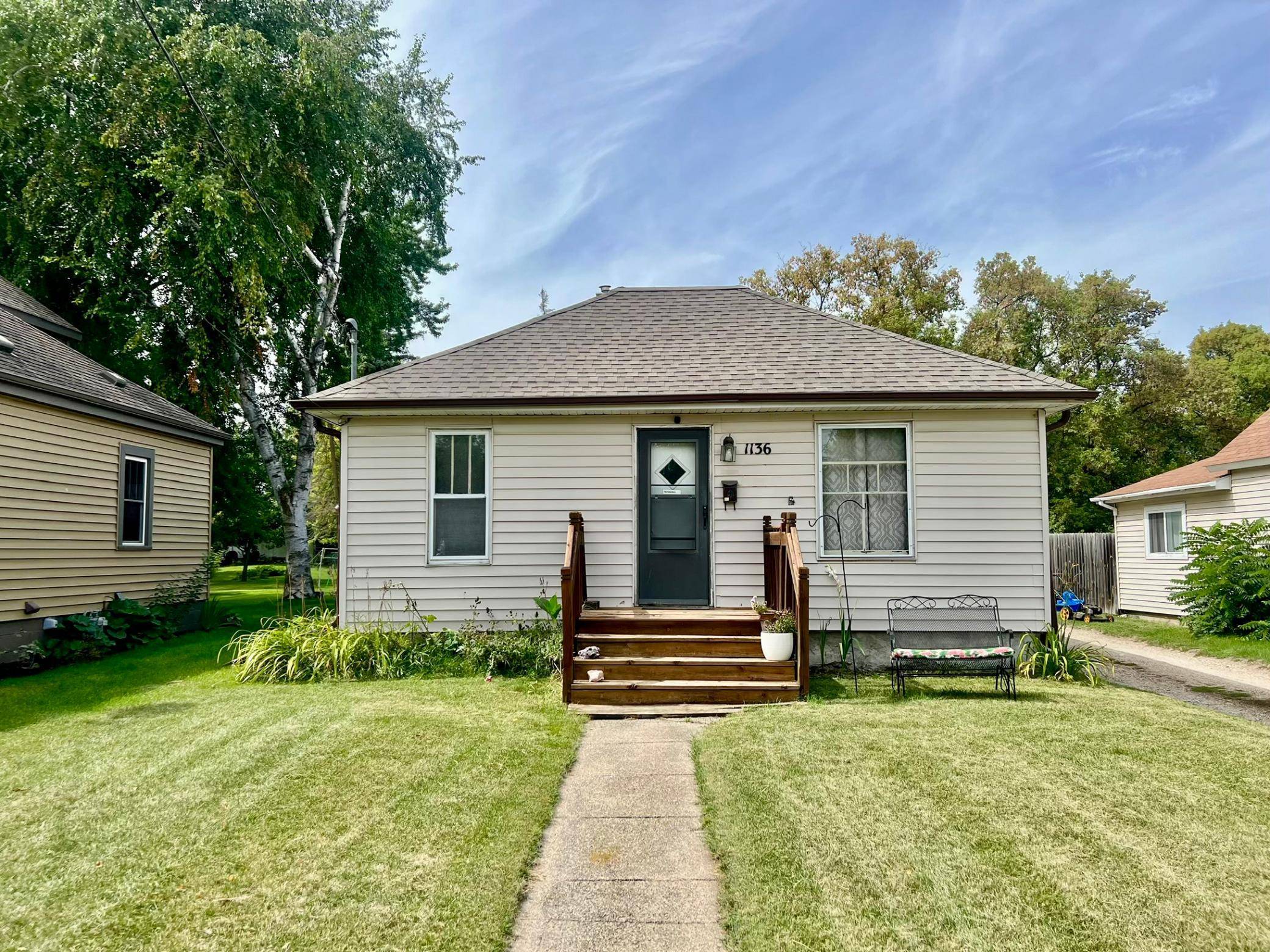 1136 West AVE, Detroit Lakes, MN 56501