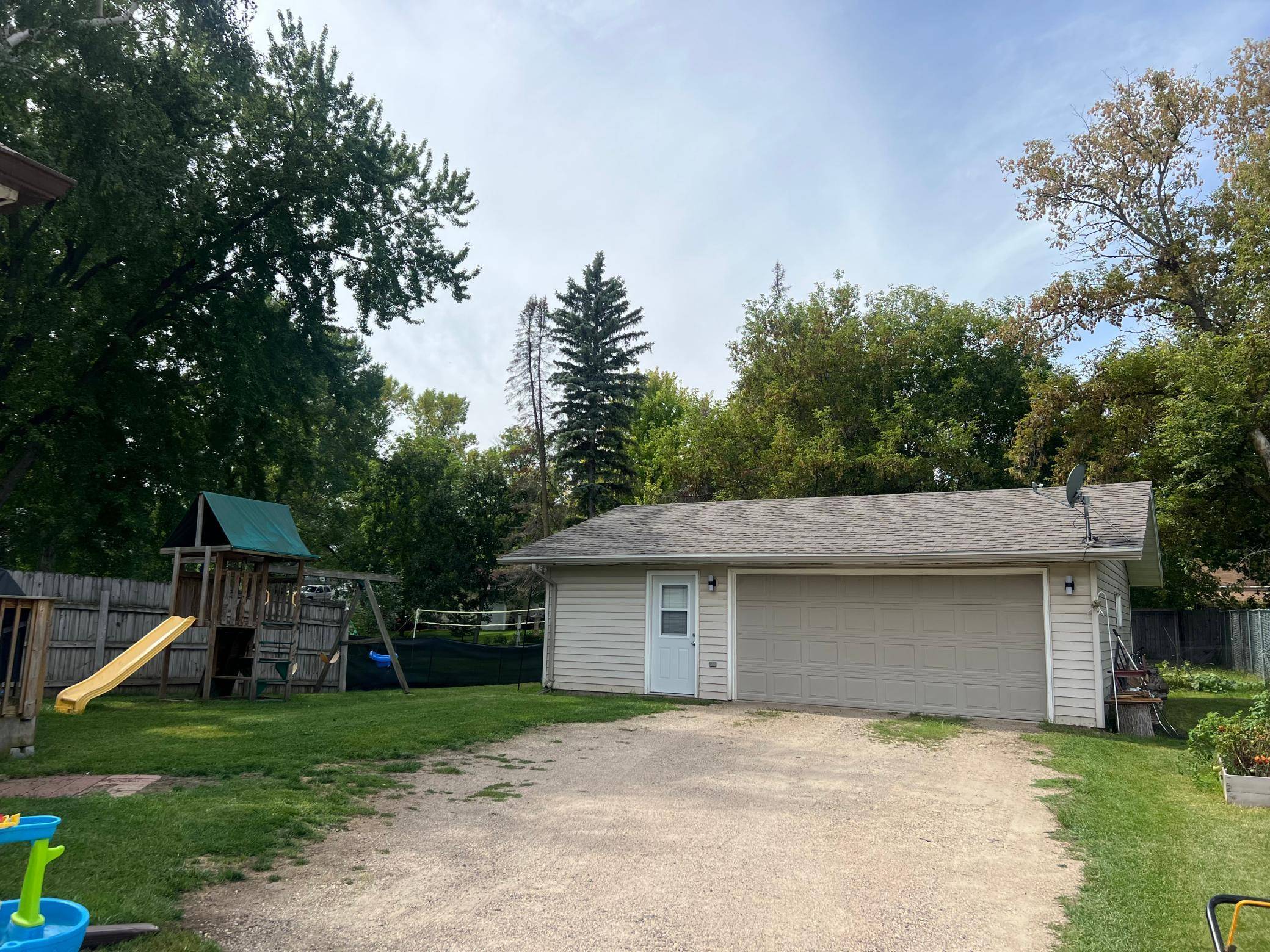 1136 West AVE, Detroit Lakes, MN 56501