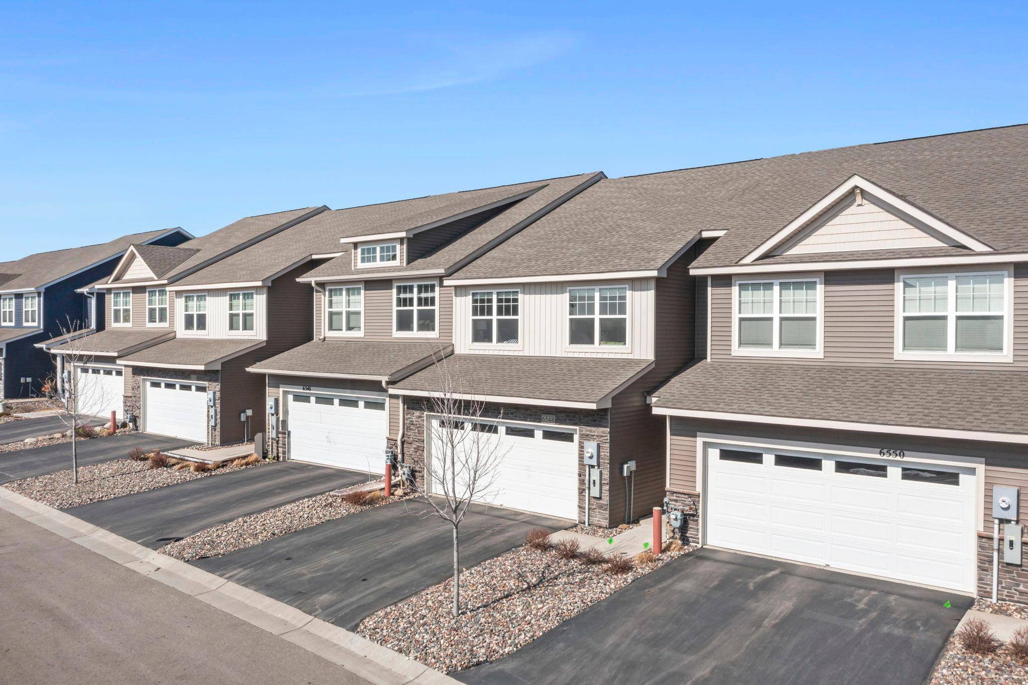 6548 Genevieve TRL S, Cottage Grove, MN 55016