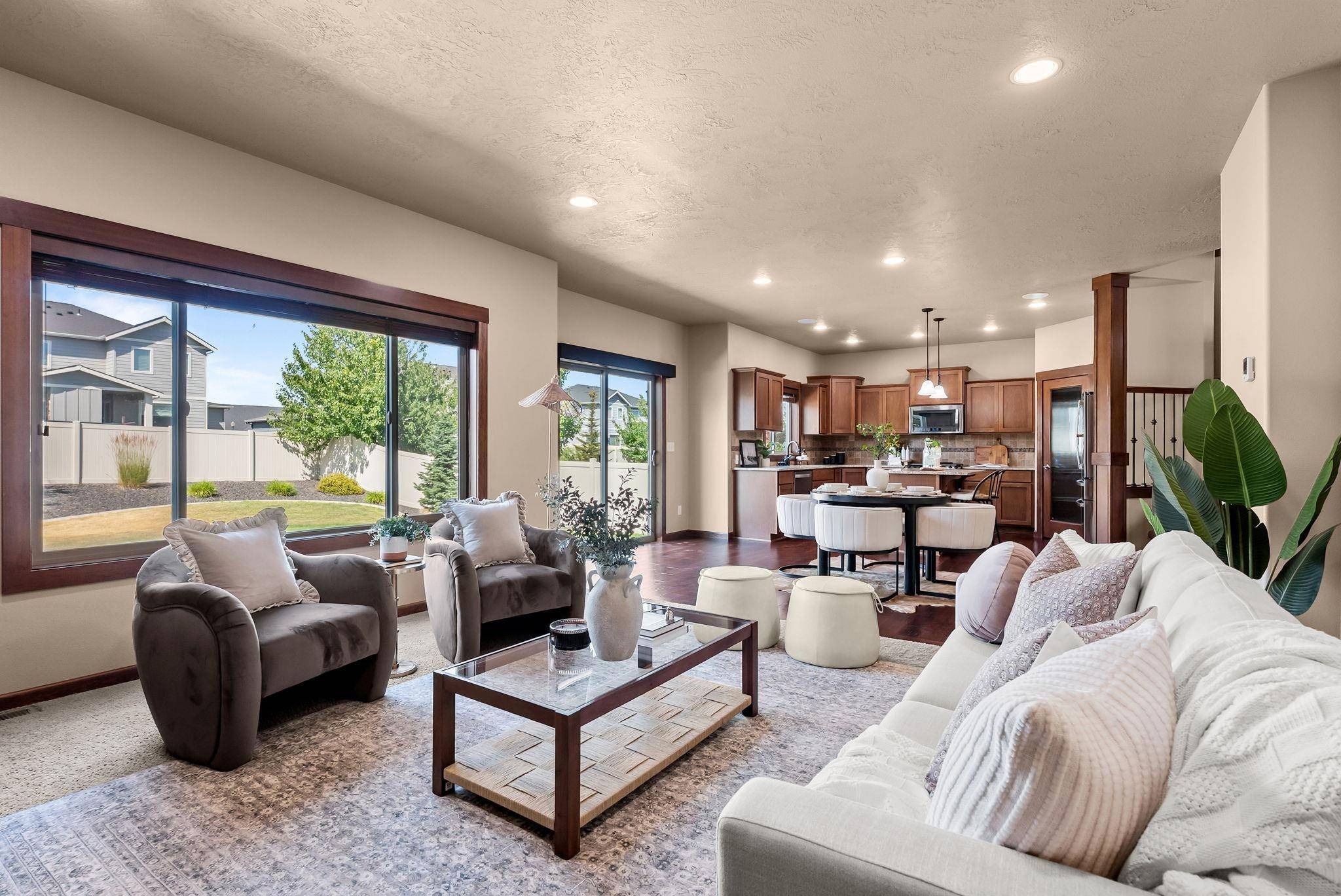 17709 E Daystar Rd, Greenacres, WA 99016